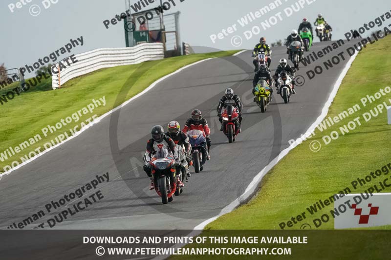 anglesey;brands hatch;cadwell park;croft;donington park;enduro digital images;event digital images;eventdigitalimages;mallory;no limits;oulton park;peter wileman photography;racing digital images;silverstone;snetterton;trackday digital images;trackday photos;vmcc banbury run;welsh 2 day enduro